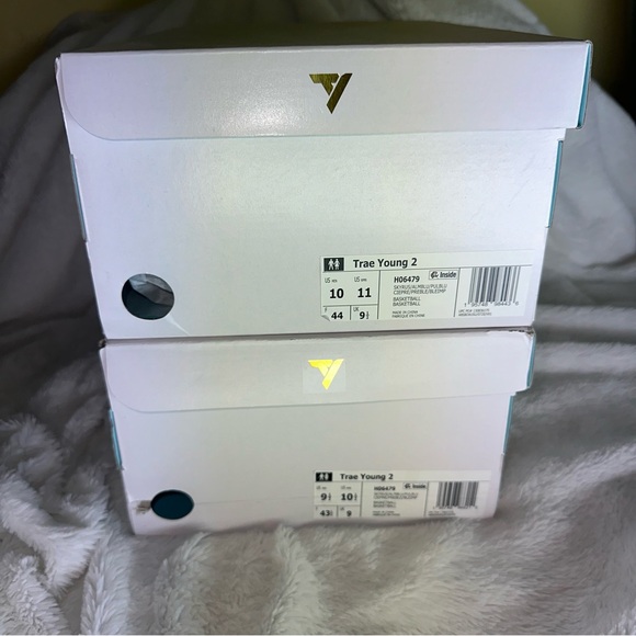 Adidas Trae Young 2 Ice Athletic Basketball Sneakers Sky Blue White UNC H06479 - Picture 14 of 15